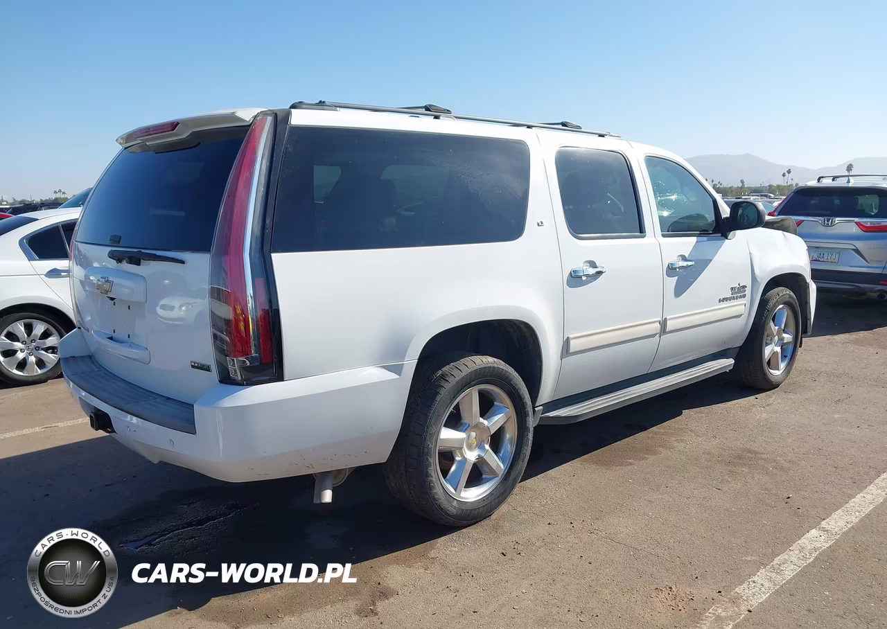 2011 Chevrolet Suburban 1500 Lt1 VIN:1GNSCJE00BR401133 - 4