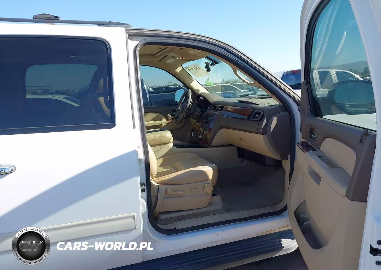 2011 Chevrolet Suburban 1500 Lt1 VIN:1GNSCJE00BR401133 - 5
