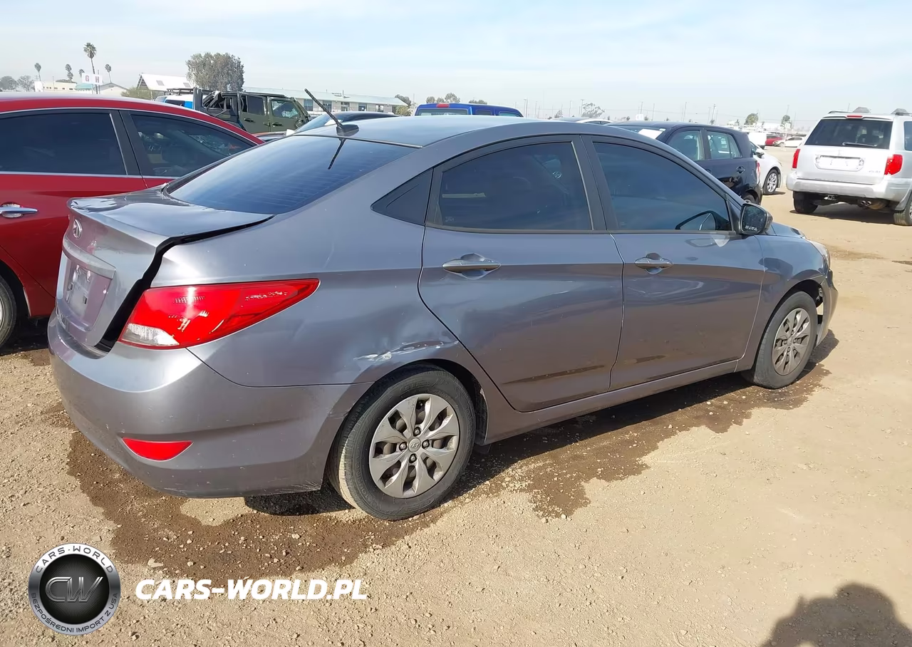 2016 Hyundai Accent Se VIN:KMHCT4AE4GU013788 - 4