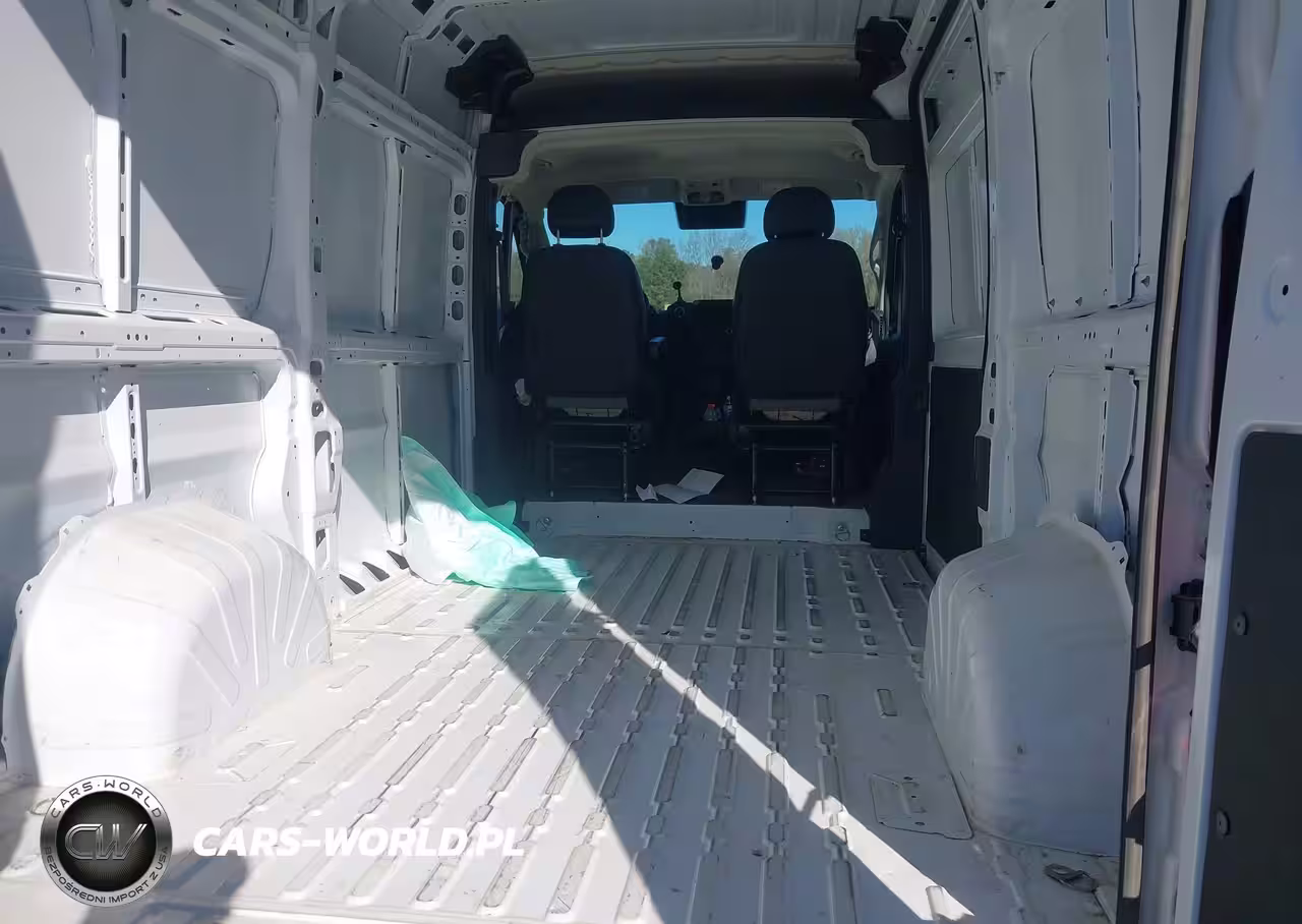 2025 Ram Promaster 2500 Tradesman High Roof 136 Wb W-Pass Seat VIN:3C6LRVCG1SE511761 - 8
