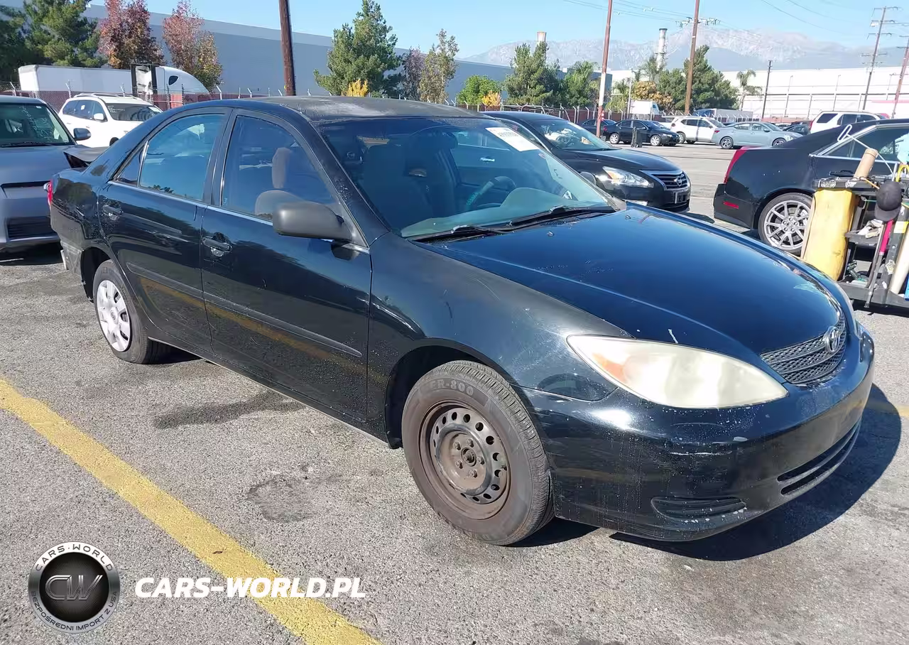 2004 Toyota Camry Le