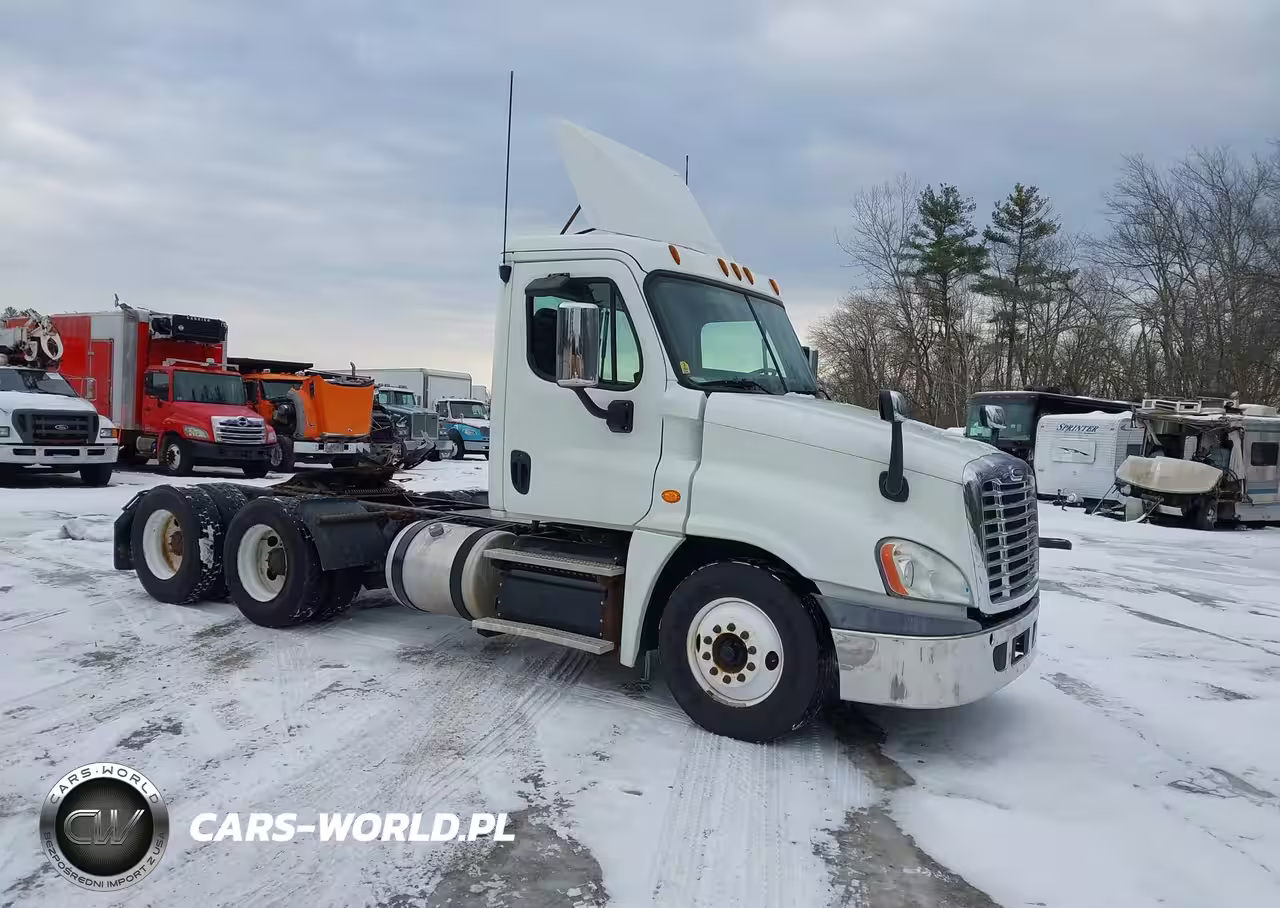2018 Freightliner Cascadia 125