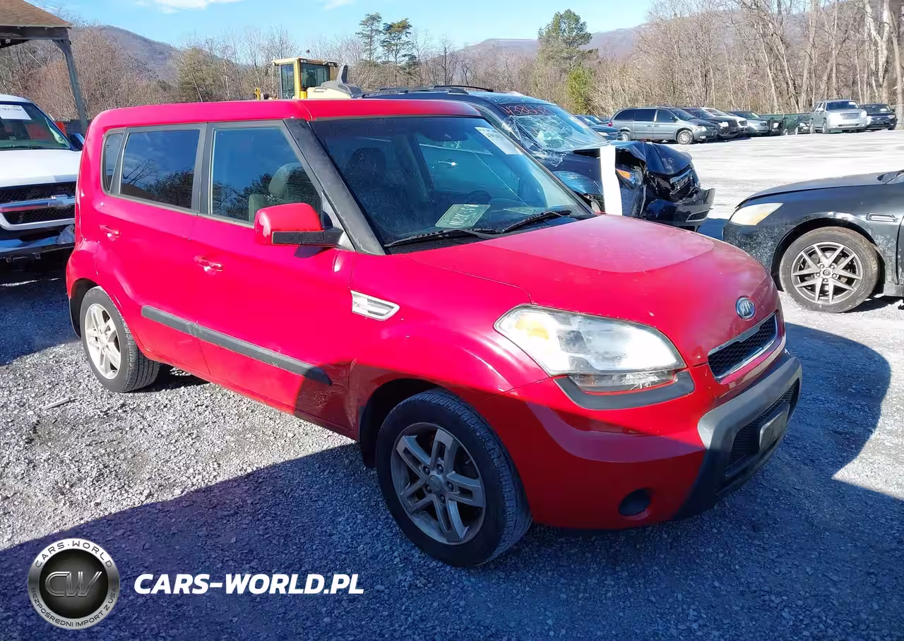 2011 Kia Soul +