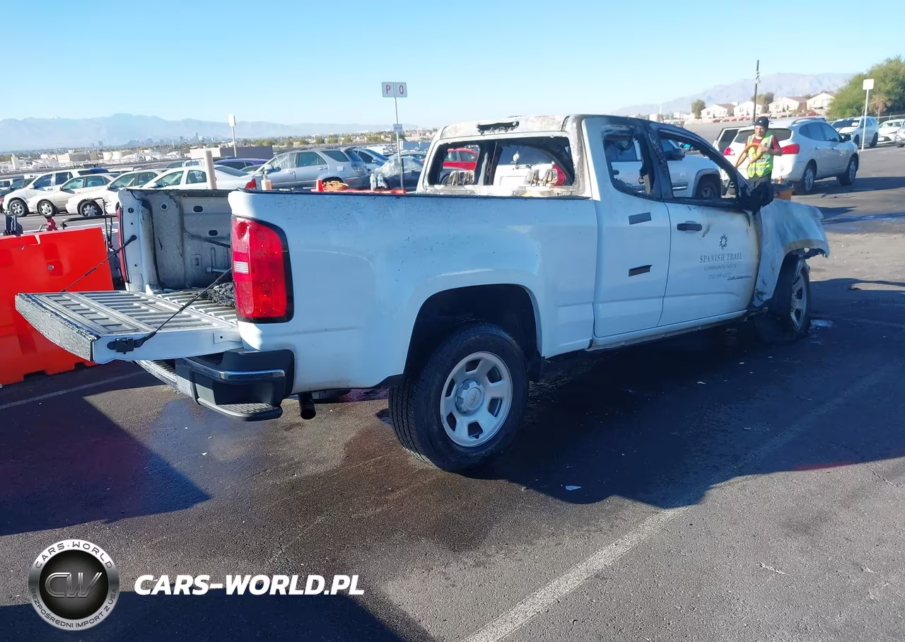 2021 Chevrolet Colorado VIN:1GCHSBEA6M1272823 - 4