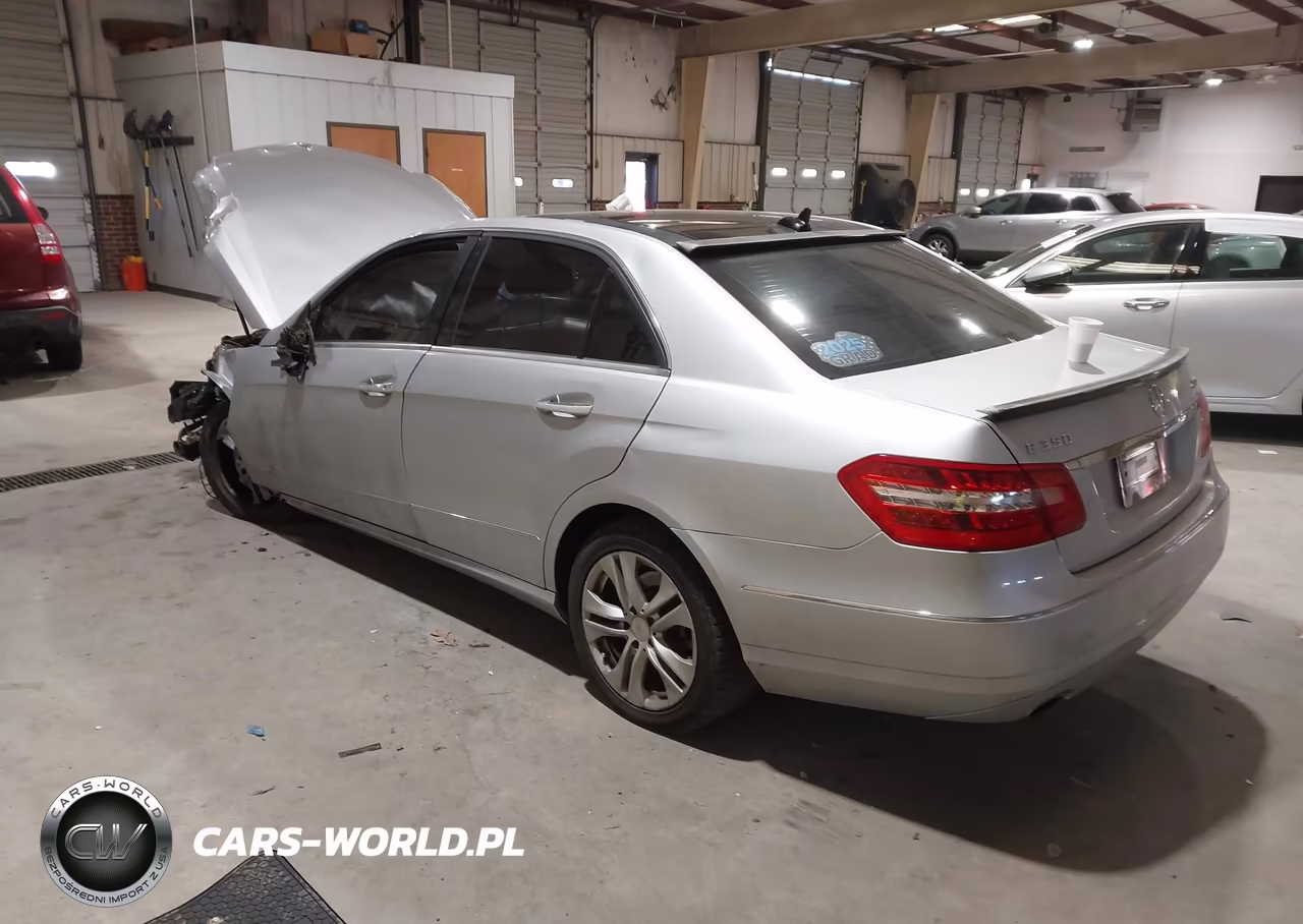 2011 Mercedes-Benz E 350 4Matic VIN:WDDHF8HB2BA325421 - 3