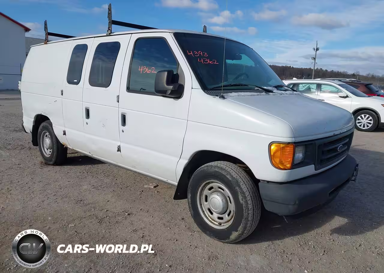 2004 Ford E-150 Commercial-Recreational