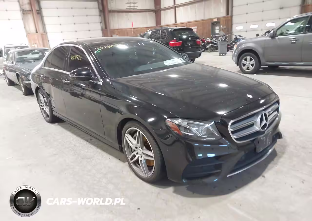 2017 Mercedes-Benz E 300 4Matic