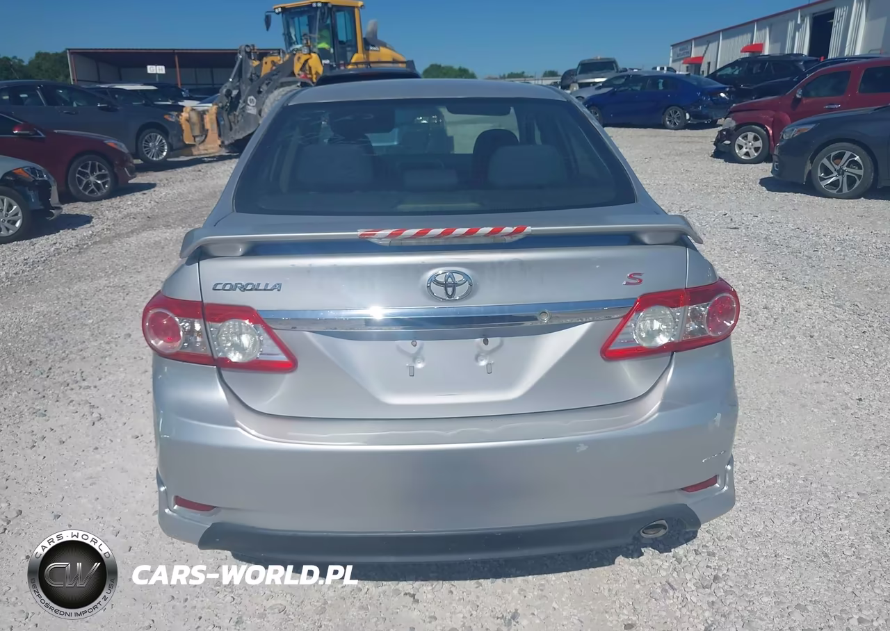 2011 Toyota Corolla S VIN:2T1BU4EE0BC645037 - 16