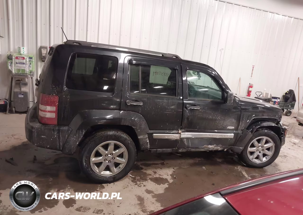 2012 Jeep Liberty Sport VIN:1C4PJMAK8CW212682 - 13
