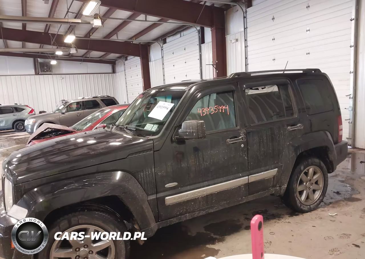 2012 Jeep Liberty Sport VIN:1C4PJMAK8CW212682 - 14
