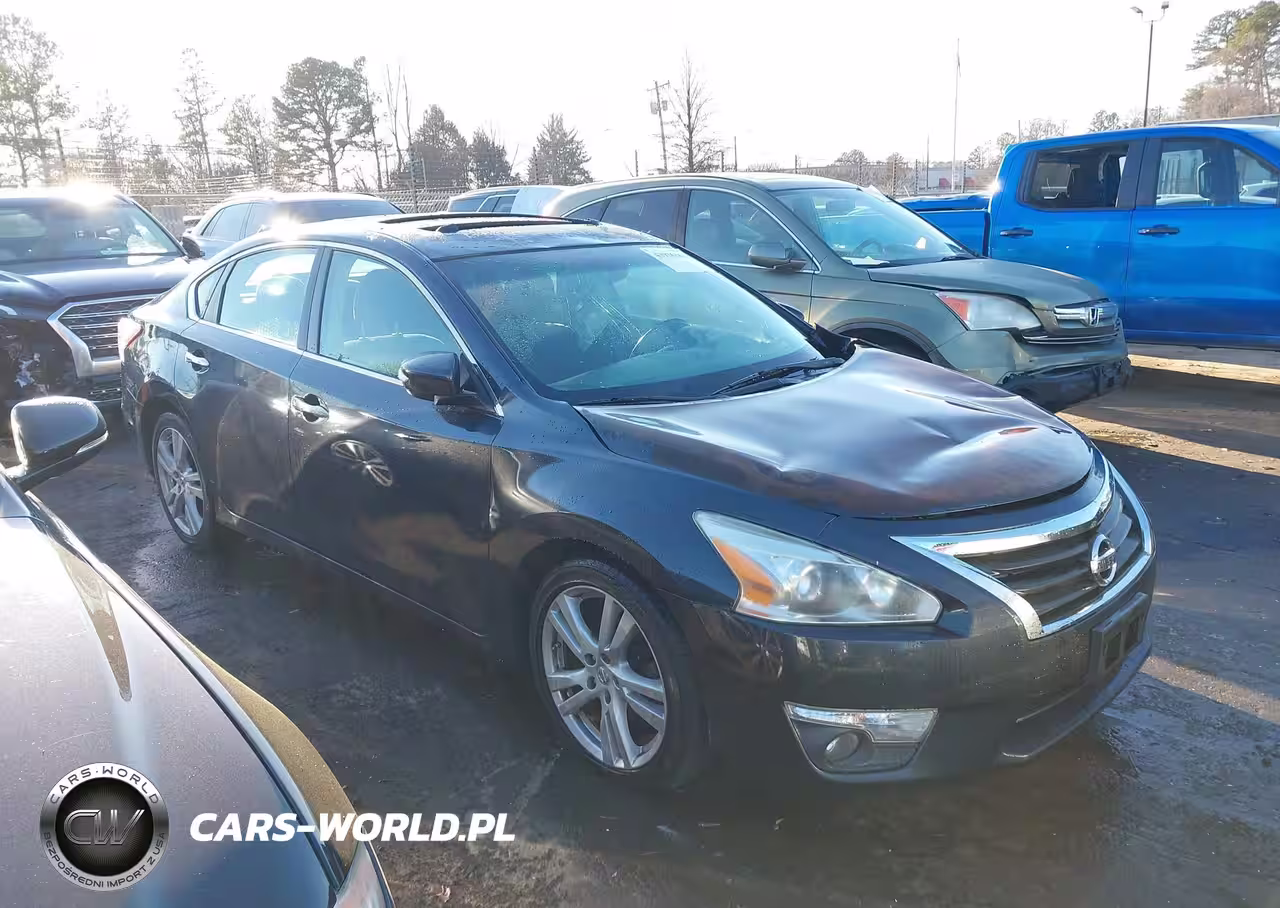 2013 Nissan Altima 3.5 Sv