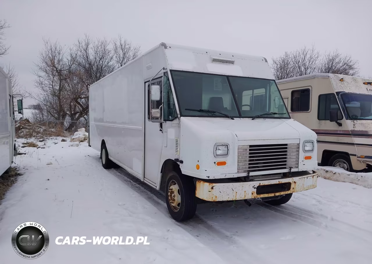 2017 Ford F-59 Commercial Stripped