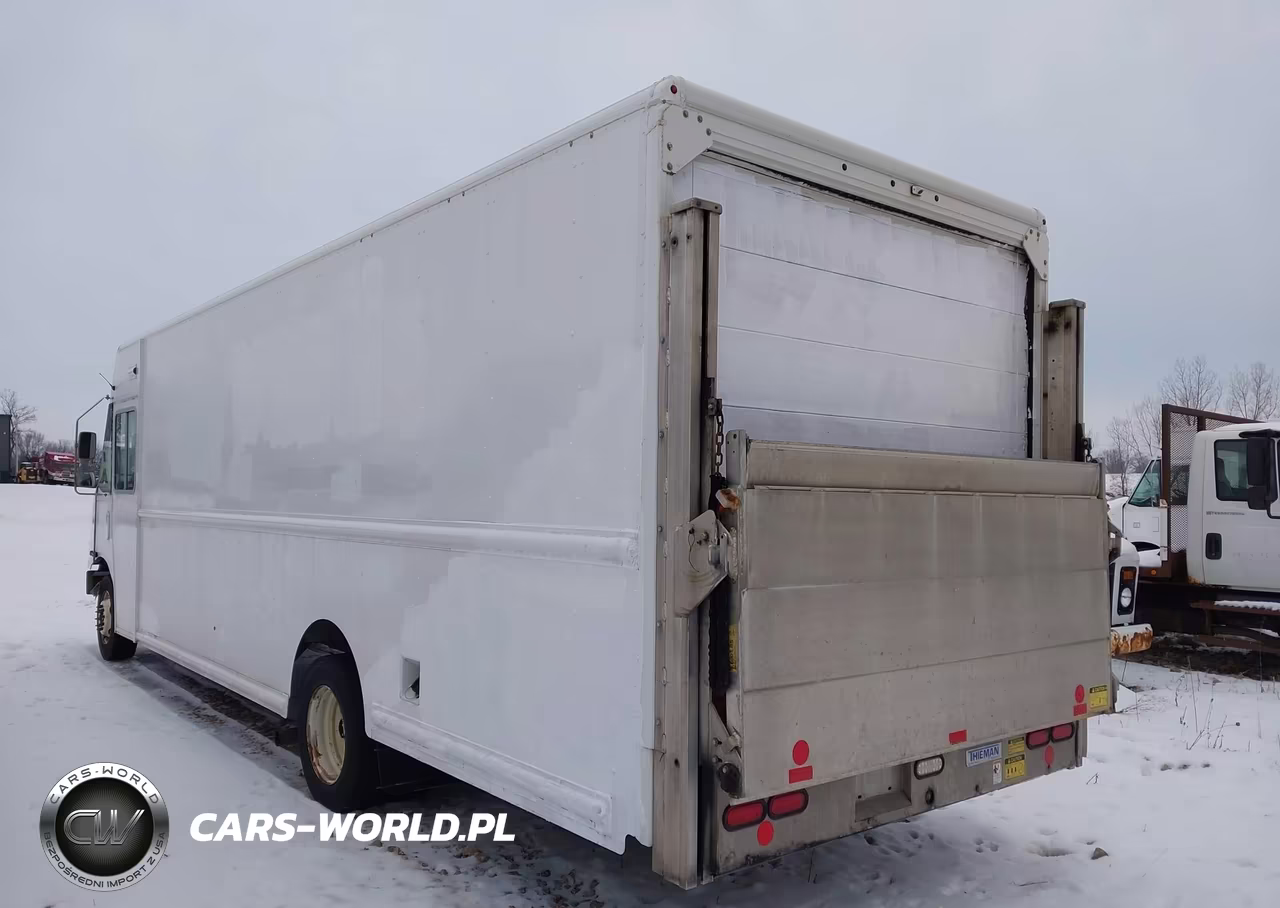 2017 Ford F-59 Commercial Stripped VIN:1F66F5KY7H0A10208 - 3