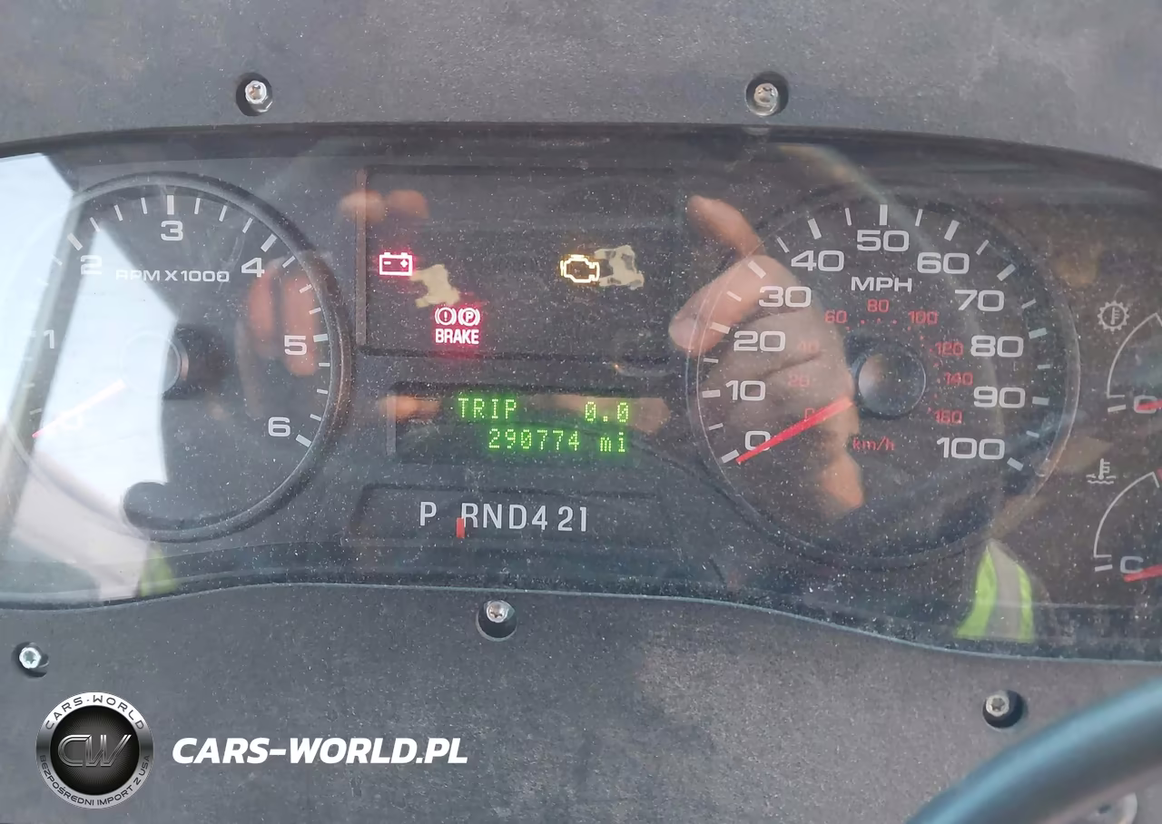 2017 Ford F-59 Commercial Stripped VIN:1F66F5KY7H0A10208 - 5