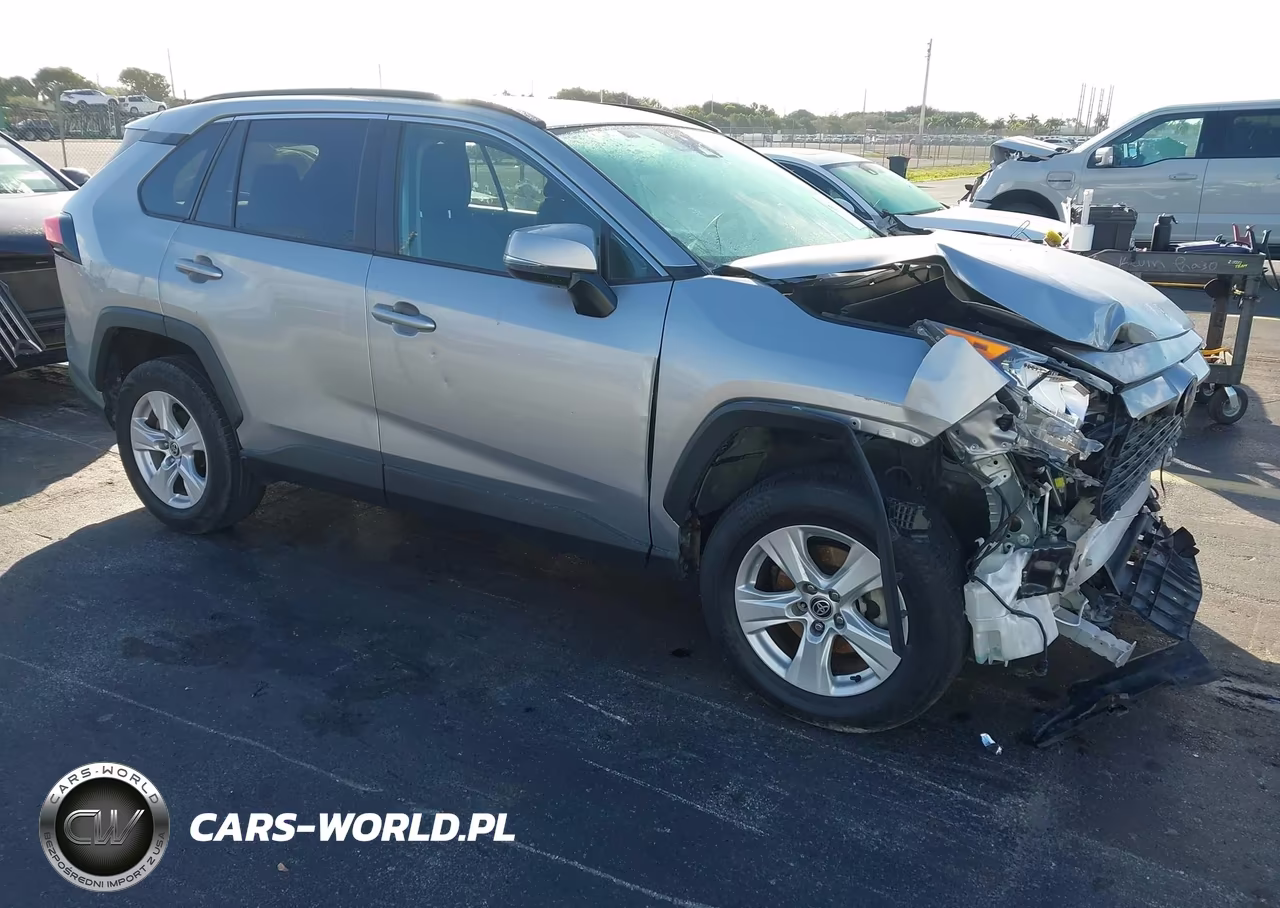2021 Toyota Rav4 Xle – zdjęcie 1 z 17