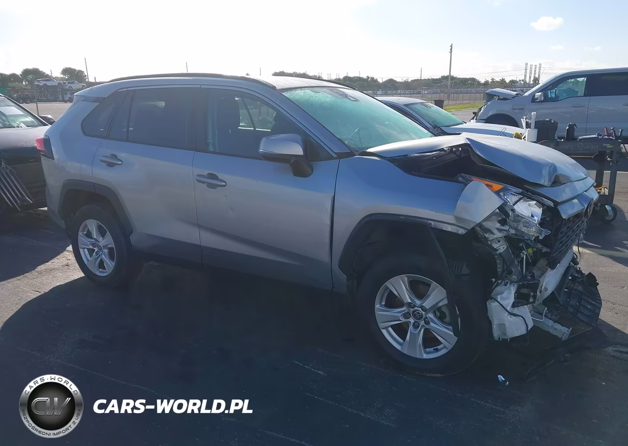 2021 Toyota Rav4 Xle VIN:2T3P1RFV0MC192073 - 14