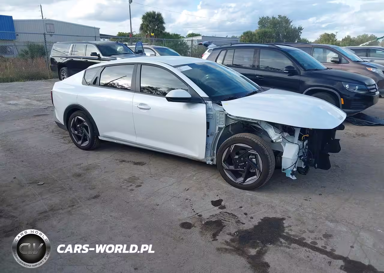 2025 Kia K4 Ex