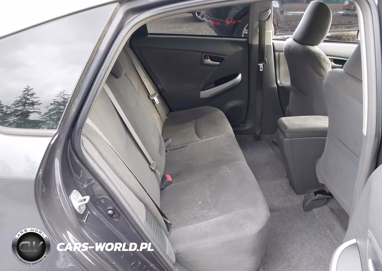 2011 Toyota Prius Two VIN:JTDKN3DU1B1377801 - 18