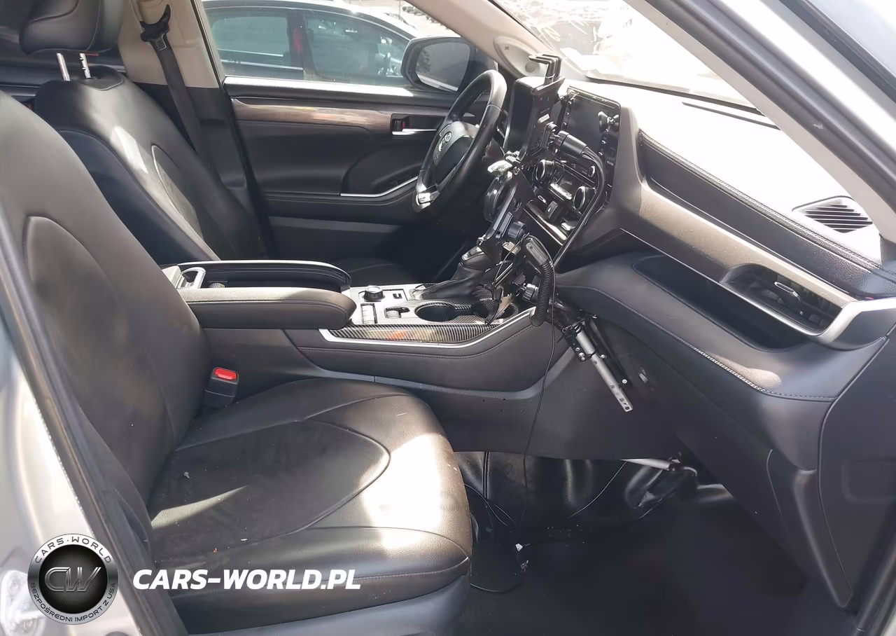 2022 Toyota Highlander Limited VIN:5TDDZRBH5NS168493 - 5