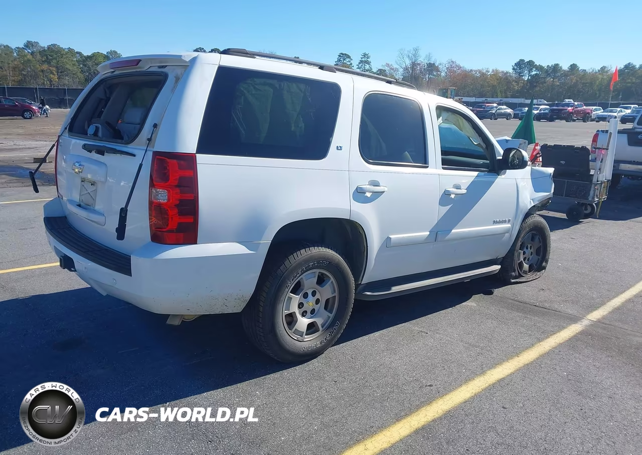 2007 Chevrolet Tahoe Lt VIN:1GNFK13007R102949 - 4