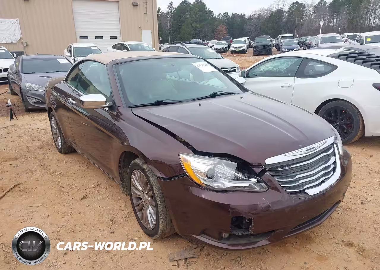 2013 Chrysler 200 Limited