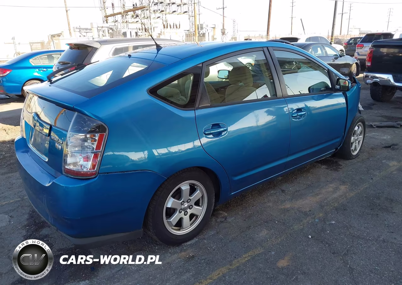 2005 Toyota Prius VIN:JTDKB20U153093036 - 4