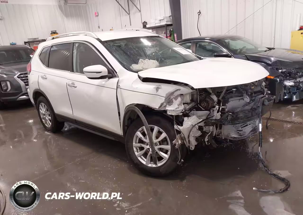 2017 Nissan Rogue Sv