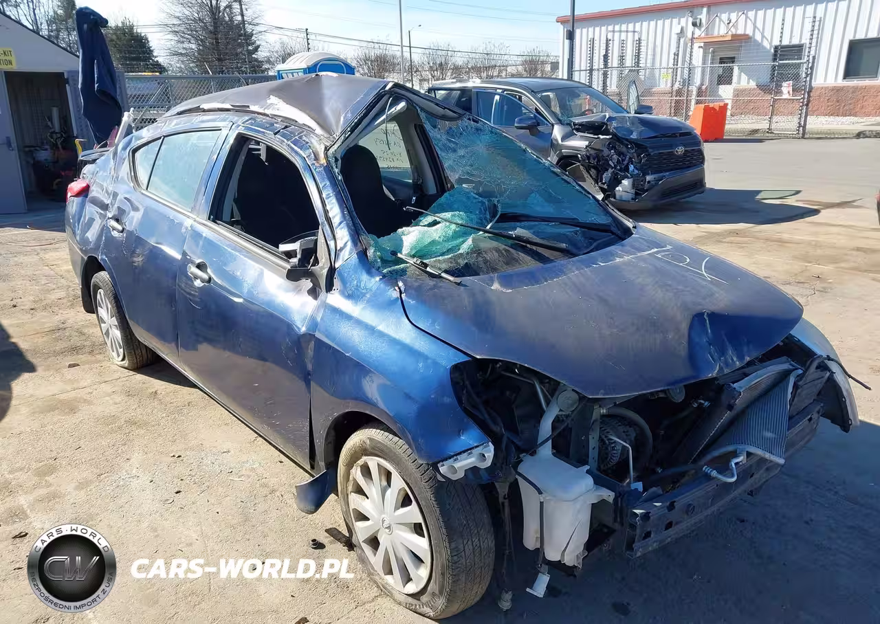 2014 Nissan Versa 1.6 S