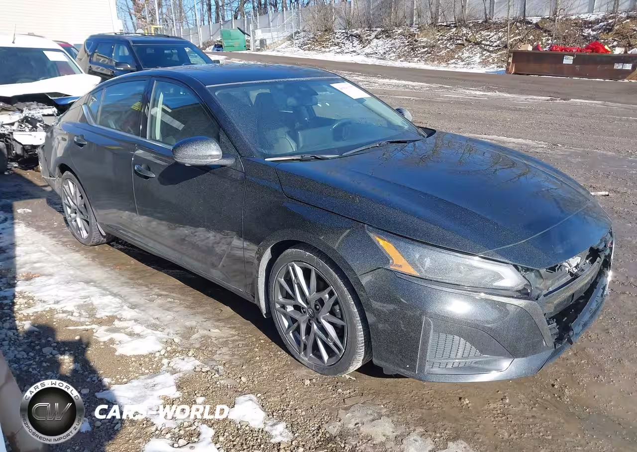 2023 Nissan Altima Sr Vc-Turbo Fwd