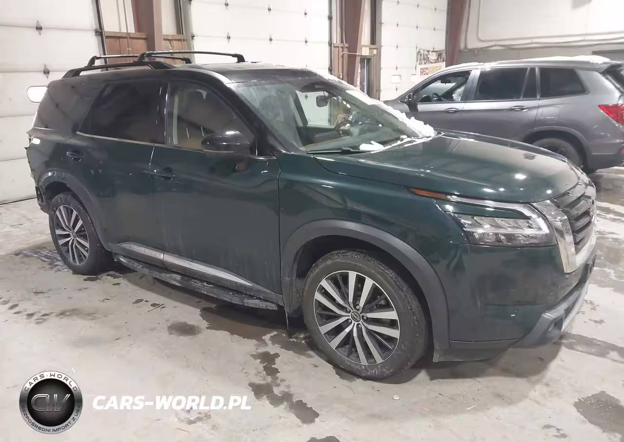 2022 Nissan Pathfinder Platinum 4Wd