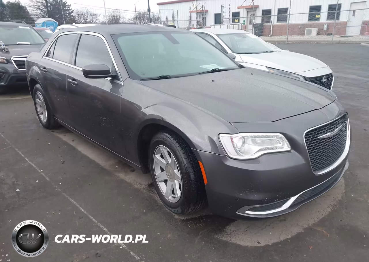 2015 Chrysler 300 Limited