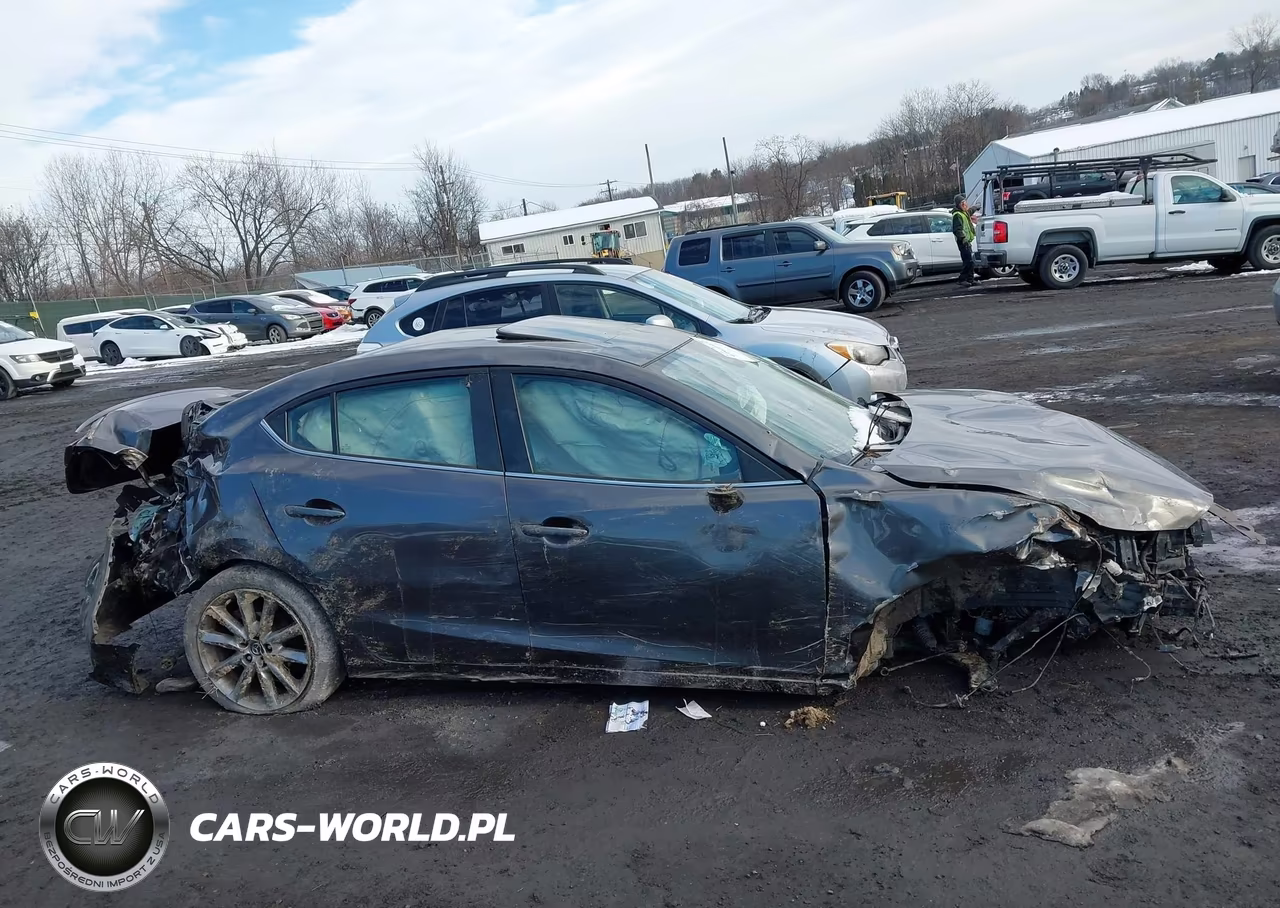 2018 Mazda Mazda3 Grand Touring VIN:3MZBN1W31JM227212 - 12