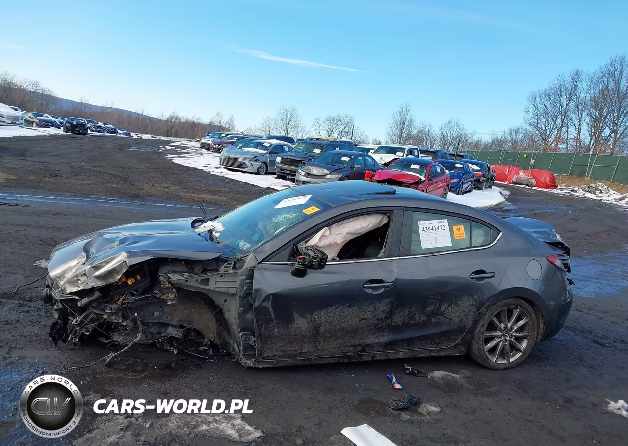 2018 Mazda Mazda3 Grand Touring VIN:3MZBN1W31JM227212 - 13