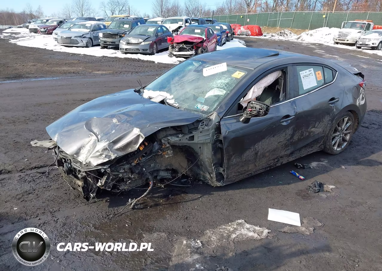 2018 Mazda Mazda3 Grand Touring VIN:3MZBN1W31JM227212 - 2
