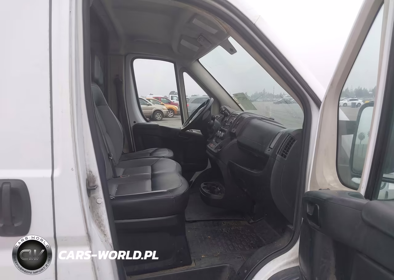 2014 Ram Promaster 1500 VIN:3C6TRVBG1EE102164 - 5