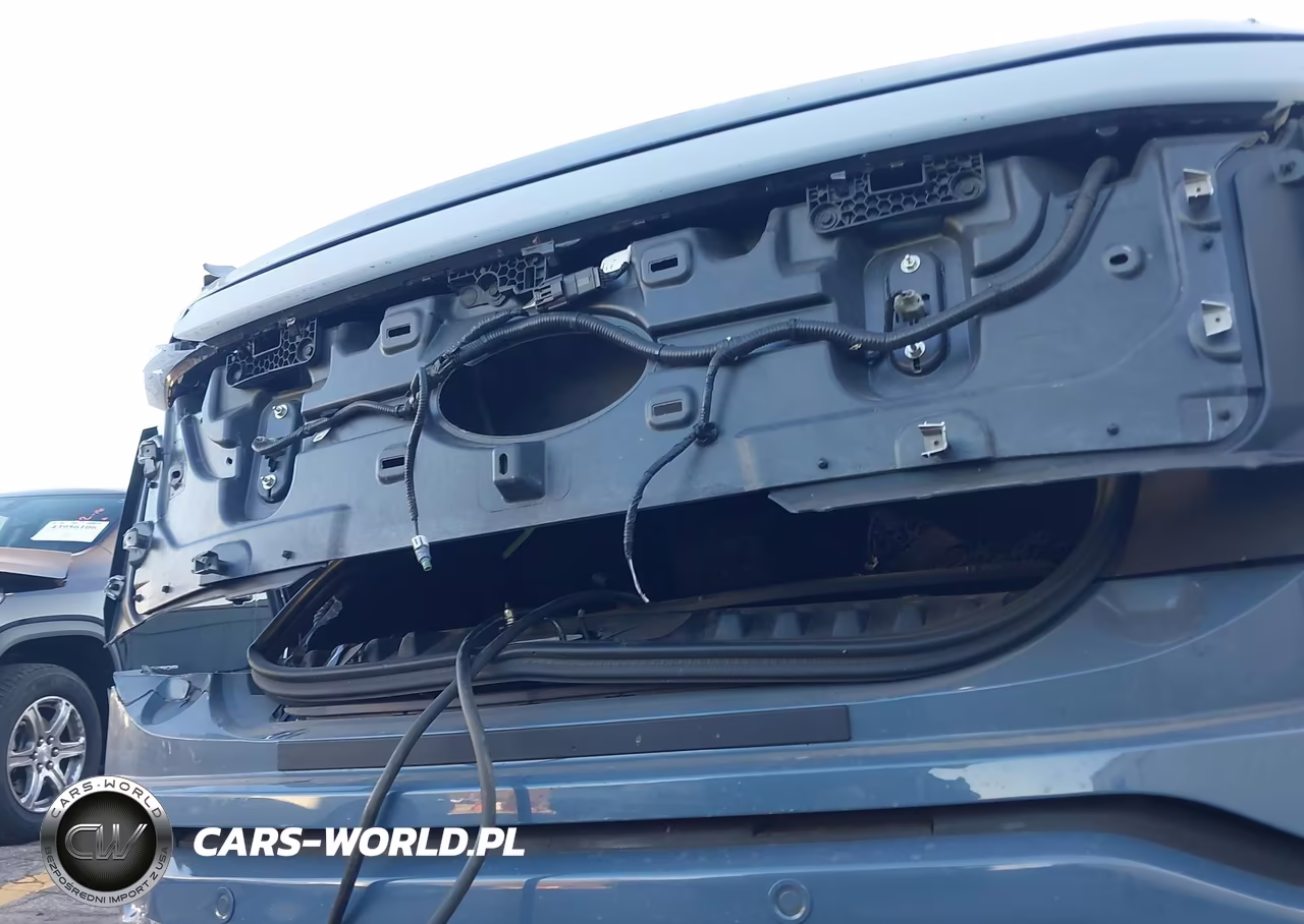 2023 Ford F-150 Lightning Lariat VIN:1FTVW1EV4PWG49046 - 10