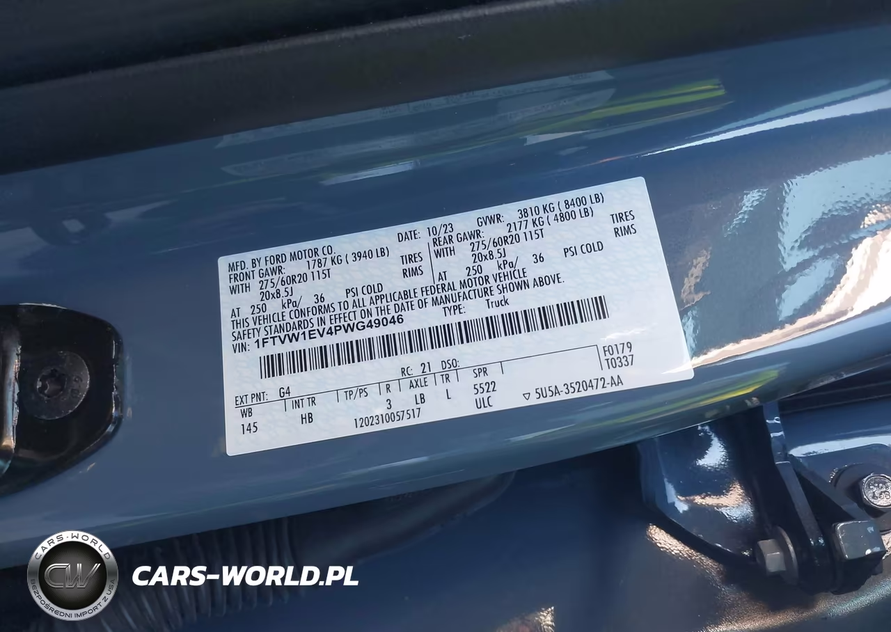 2023 Ford F-150 Lightning Lariat VIN:1FTVW1EV4PWG49046 - 9