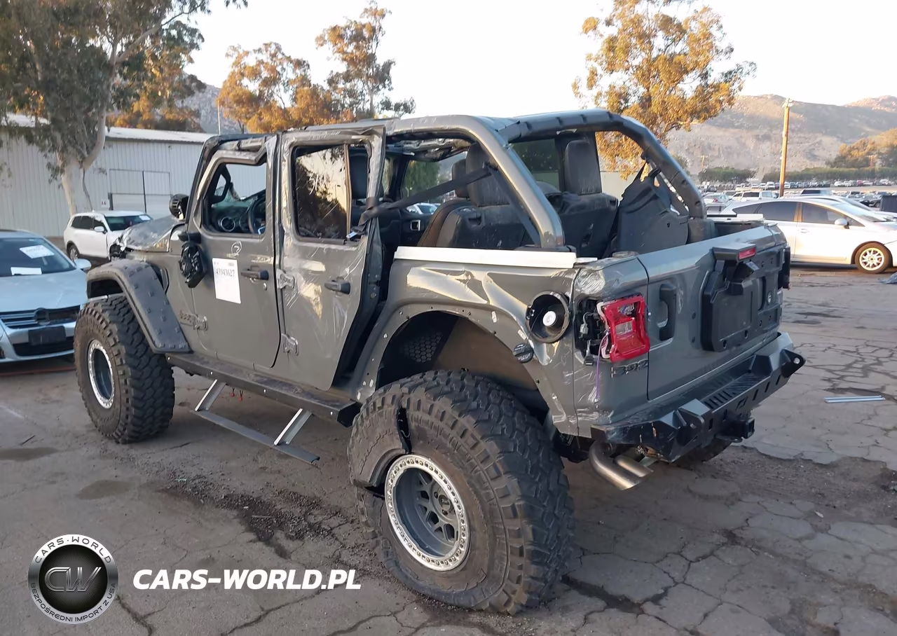 2023 Jeep Wrangler Rubicon 392 VIN:1C4JJXSJ7PW679434 - 3
