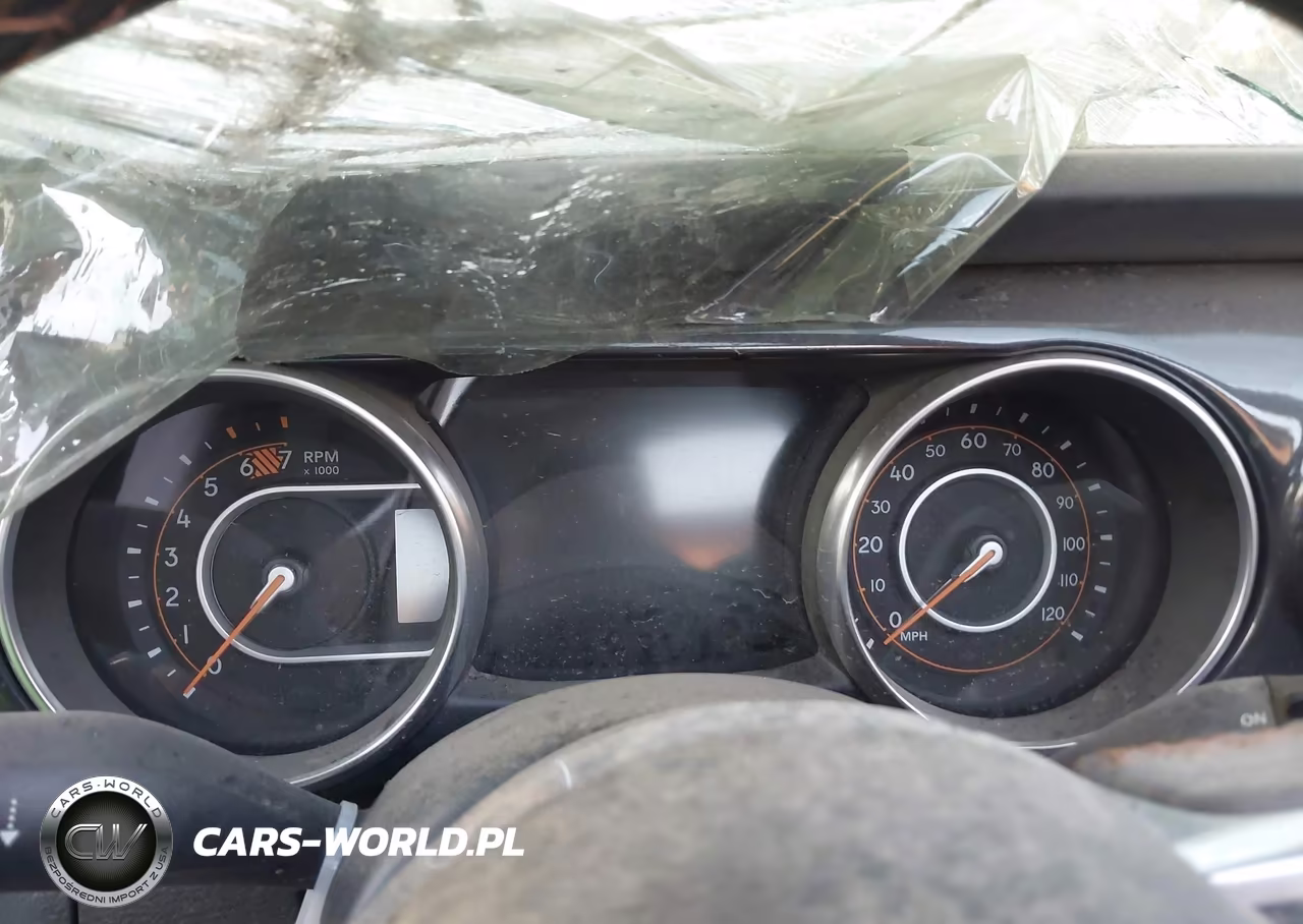2023 Jeep Wrangler Rubicon 392 VIN:1C4JJXSJ7PW679434 - 7