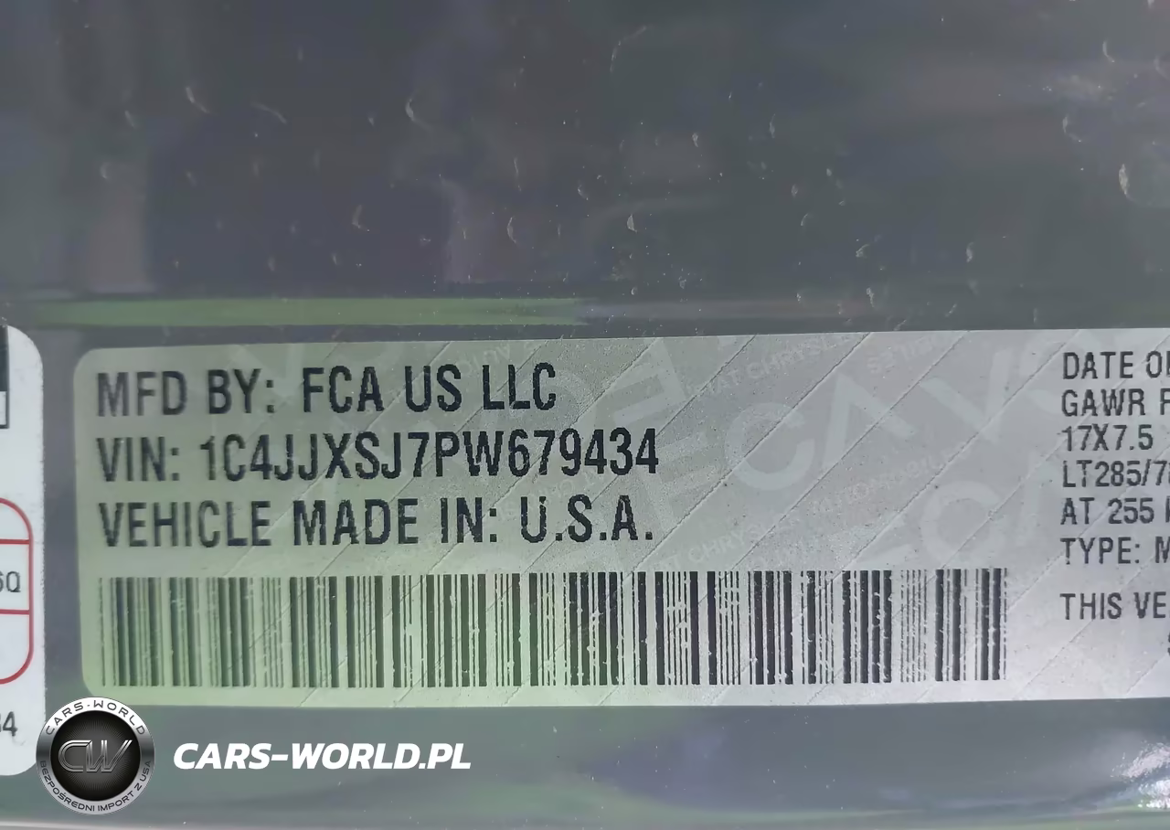 2023 Jeep Wrangler Rubicon 392 VIN:1C4JJXSJ7PW679434 - 9