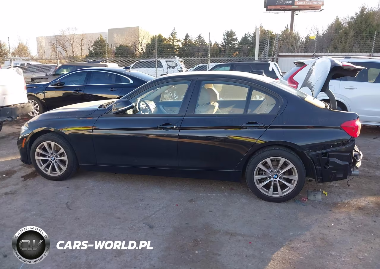 2018 BMW 320I xDrive VIN:WBA8A3C58JA491760 - 14