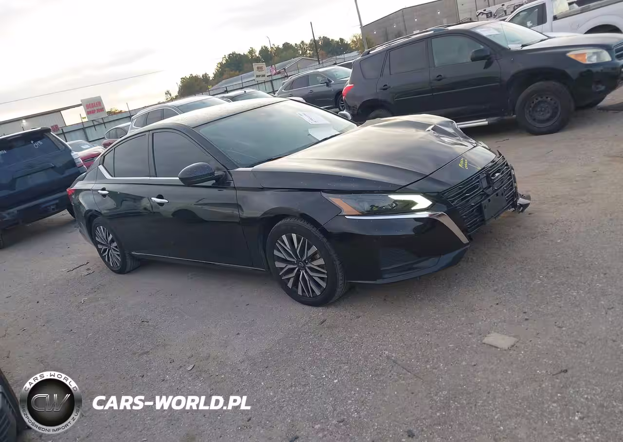 2023 Nissan Altima Sv Fwd