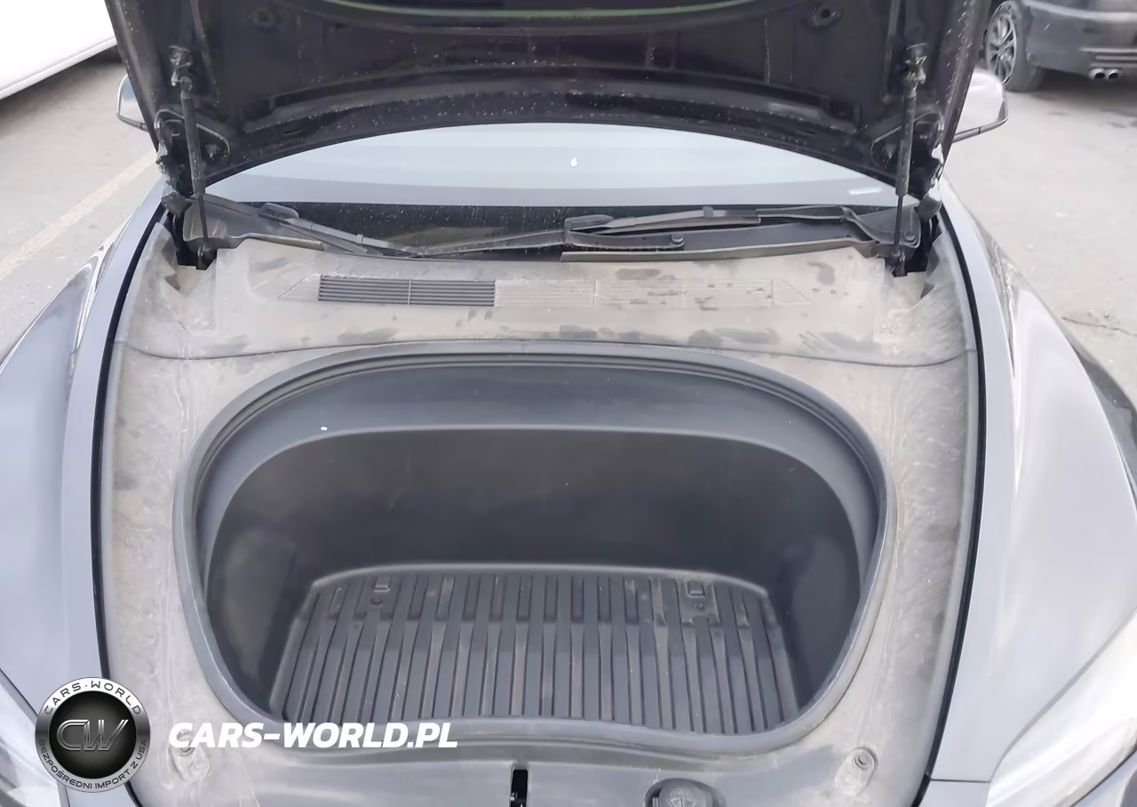 2025 Tesla Model 3 Long Range Rear-Wheel Drive-Standard Rear-Wheel Drive VIN:5YJ3E1EA8SF872243 - 10