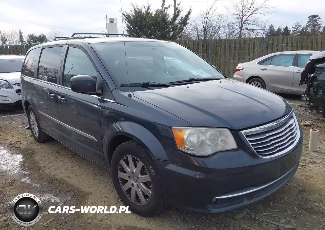 2014 Chrysler Town & Country Touring