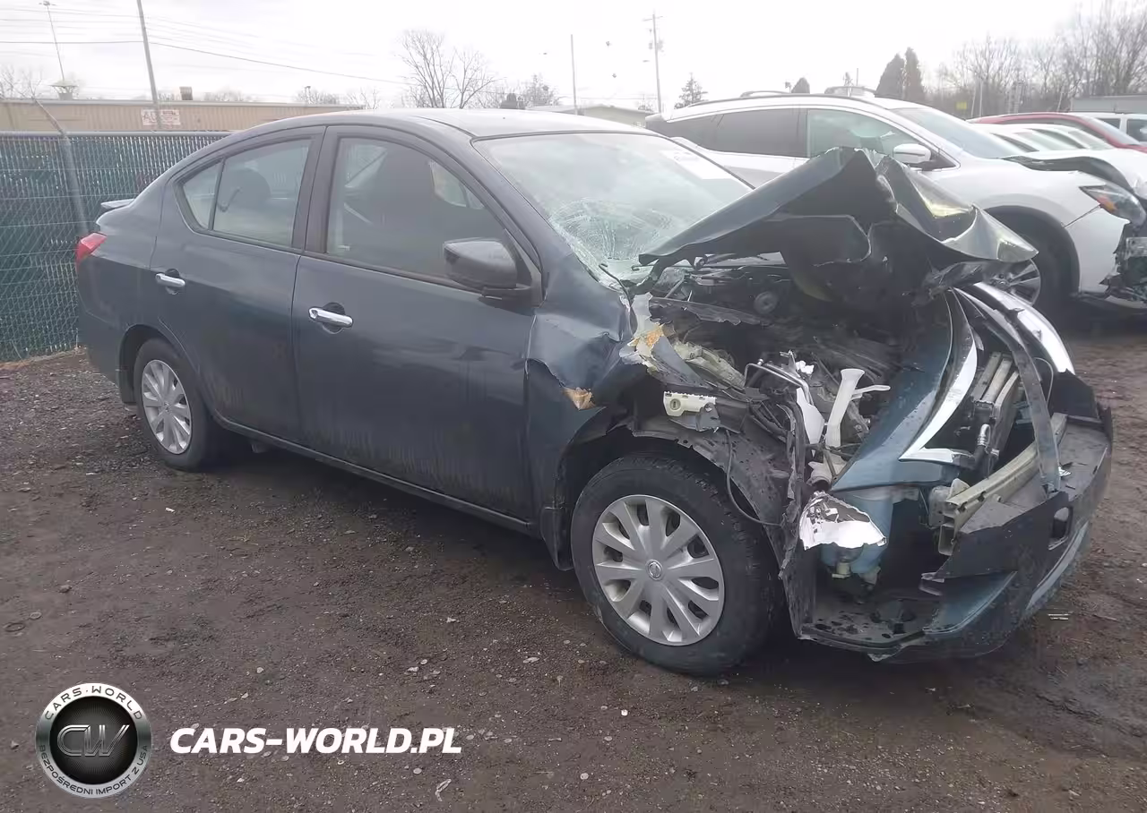 2017 Nissan Versa 1.6 Sv