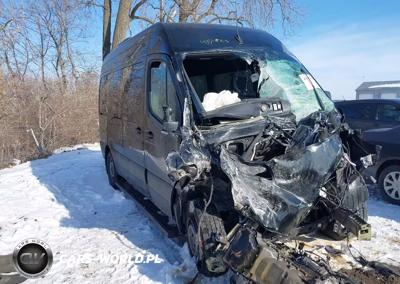 2023 Mercedes-Benz Sprinter 2500 Standard Roof 4-Cyl Gas