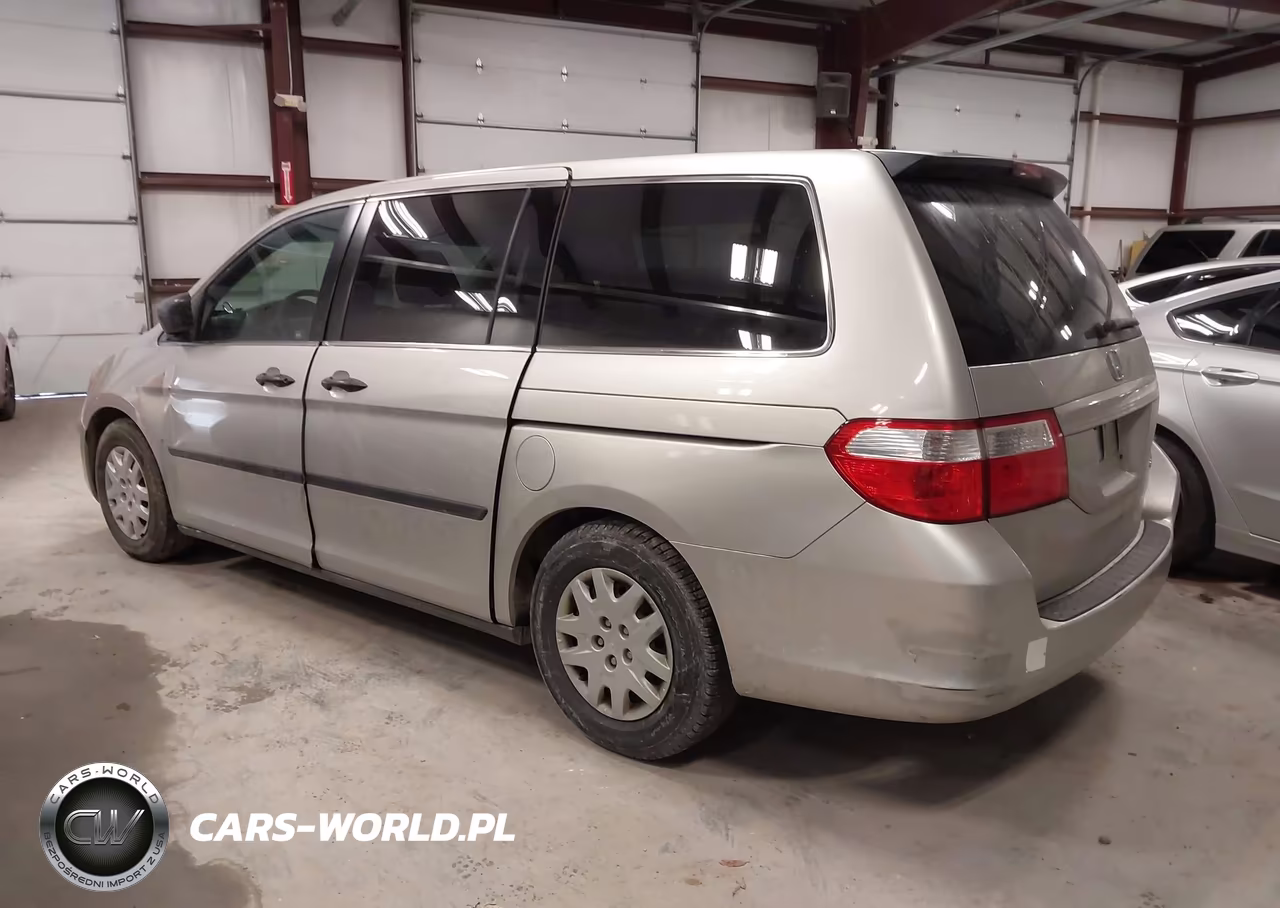 2005 Honda Odyssey Lx VIN:5FNRL38235B073216 - 3