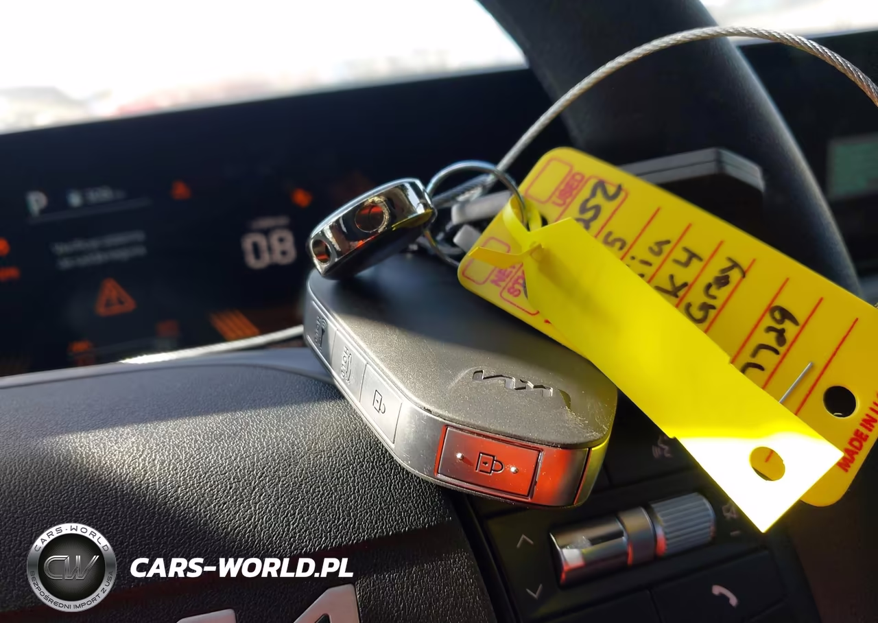 2025 Kia K4 Lxs VIN:3KPFT4DE9SE117729 - 11
