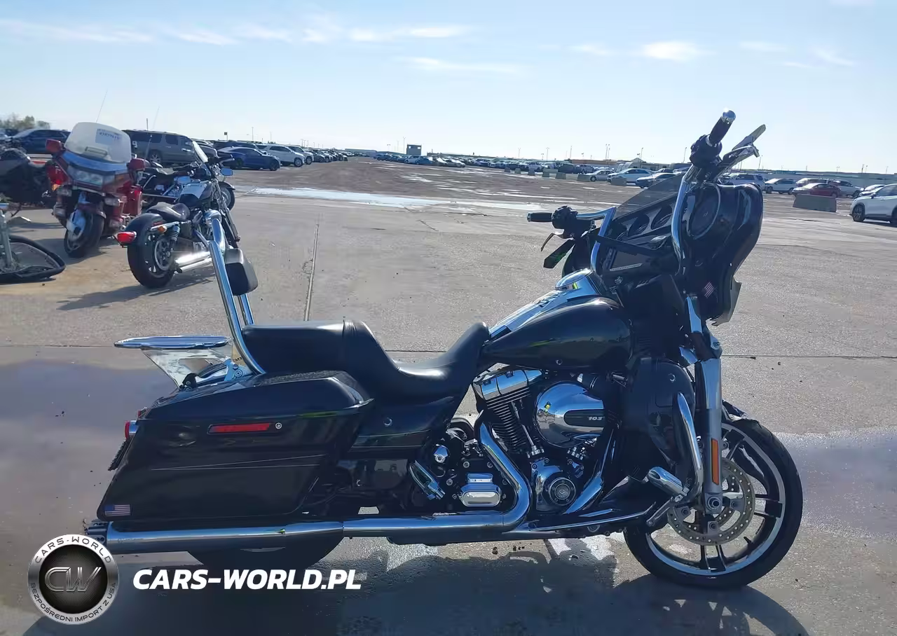 2015 Harley-Davidson Flhxs Street Glide Special VIN:1HD1KRM11FB672165 - 11