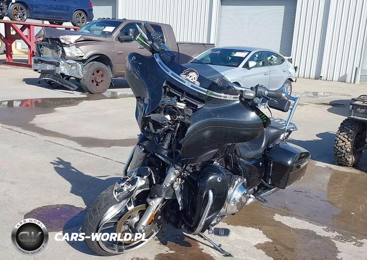 2015 Harley-Davidson Flhxs Street Glide Special VIN:1HD1KRM11FB672165 - 2